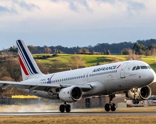 Air-France-F-GKXJ-2020-01-02