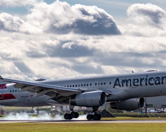 American-Airlines-N184AN-2019-06-14-1