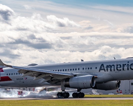 American-Airlines-N184AN-2019-06-14-2