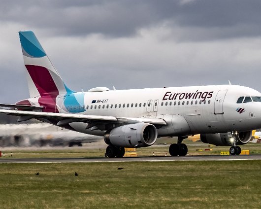 Eurowings-9H-EXT-2023-04-13