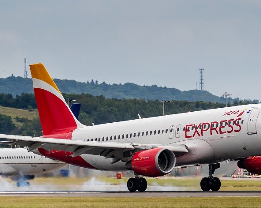 Iberia-Express-EC-LKG-2019-07-10