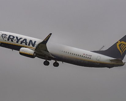 Ryanair-9H-QAM-2024-05-15-5