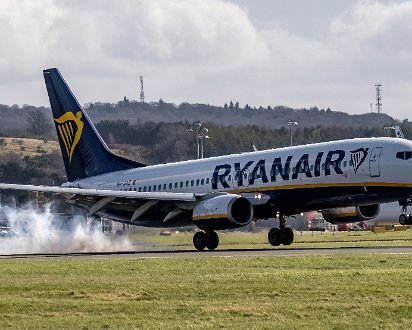 Ryanair-9H-QAZ-2024-04-08-8