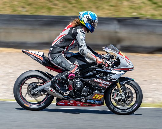 Knockhill-2019-Superstock600-10