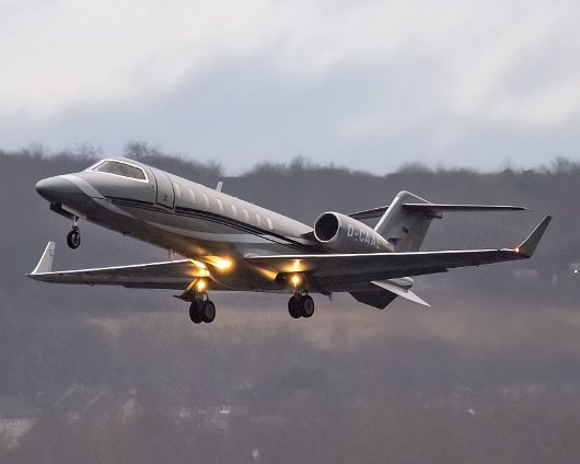 Learjet-D-CAAE-45XR-3