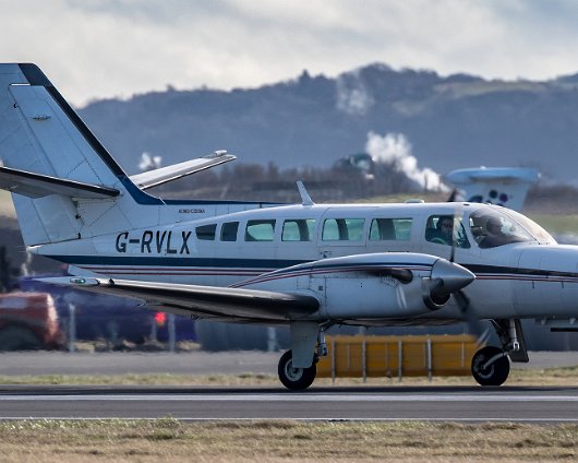 Reims-G-RVLX-Cessna-F406-3