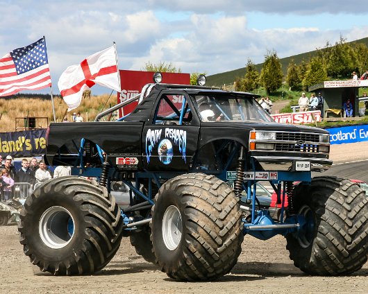 Knockhill-Monster-Trucks-2006-05-13-6