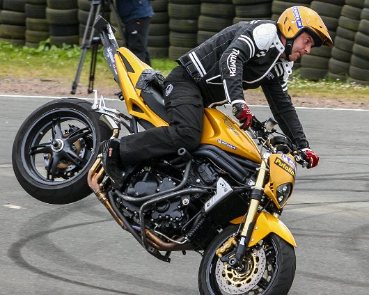 Knockhill-Motor-Bike-Display-2005-07-24-13