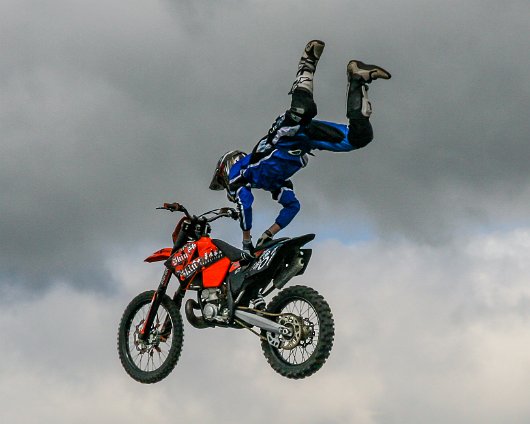 Knockhill-Motor-Bike-Display-2005-07-24-15