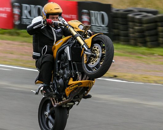 Knockhill-Motor-Bike-Display-2005-07-24-3