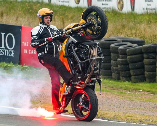 Knockhill-Motor-Bike-Display-2005-07-24-8
