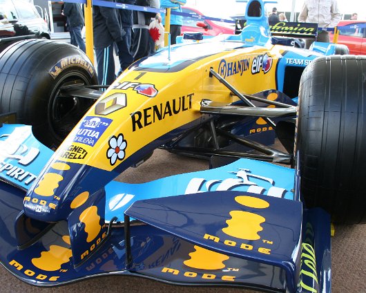 Knockhill-Race-Circuit-2006-05-13-Renault