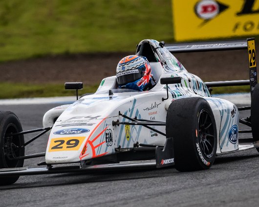 Knockhill-Race-Circuit-F4-2017-08-12-10