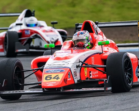 Knockhill-Race-Circuit-F4-2017-08-12-12