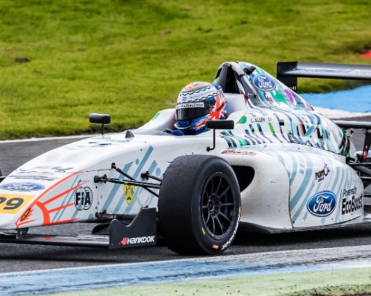 Knockhill-Race-Circuit-F4-2017-08-12-6