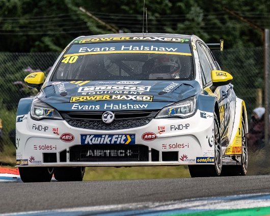 Kwik-Fit-British-Touring-Car-Championship-18