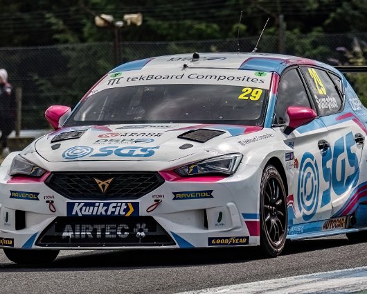 Kwik-Fit-British-Touring-Car-Championship-8