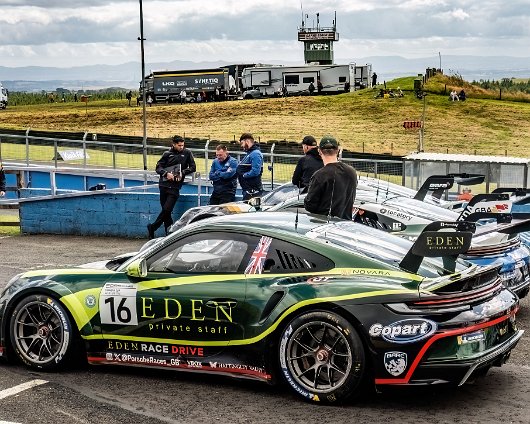 Porsche-Carrera-Cup-Great-Britain-4