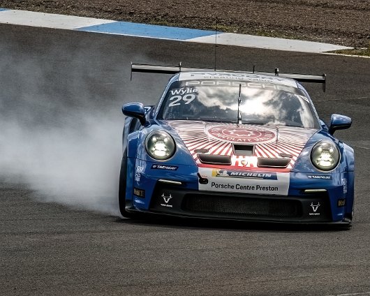 Porsche-Carrera-Cup-Great-Britain-9