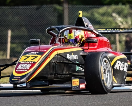 ROKiT-F4-British-Championship-13