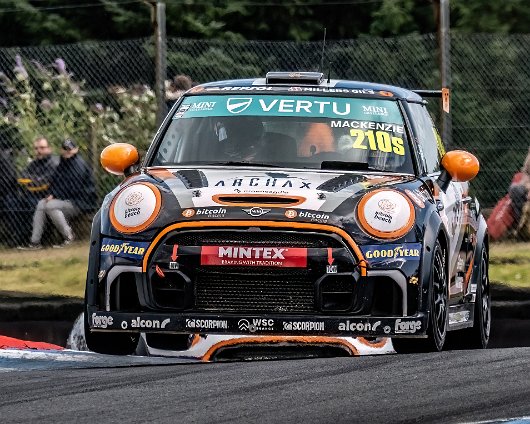 The-Vertu-Motors-MINI-CHALLENGE-12