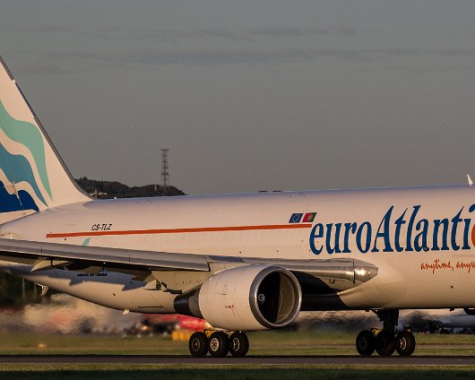 Euro-Atlantic-Airways-CS-TLZ-2015-08-06-2