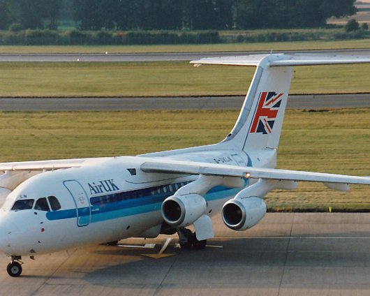 Archive-Scans-Air-UK-British-Aerospace-BAe-146-G-UKLN-3