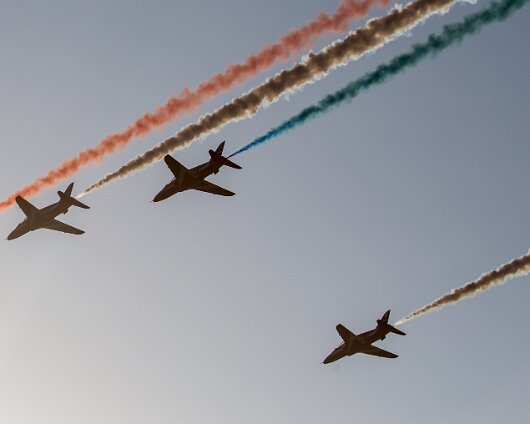 Edinburgh-Airport-Red-Arrows-13