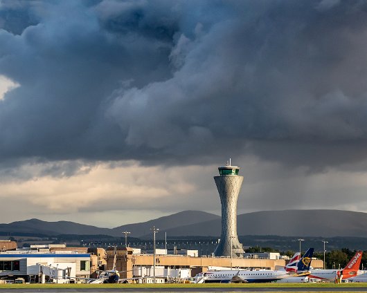 Edinburgh-Airport-4