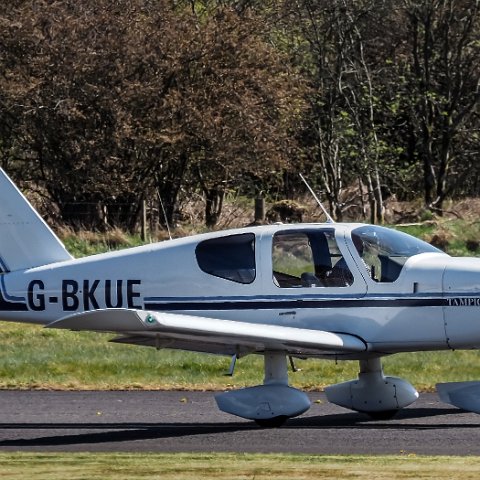 Fife-Airport-G-BKUE-3