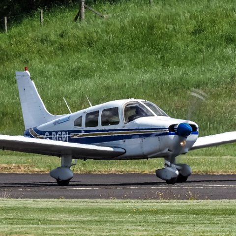 Fife-Airport-G-BGPL-10
