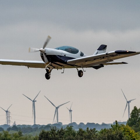 Fife-Airport-G-CKUH-14