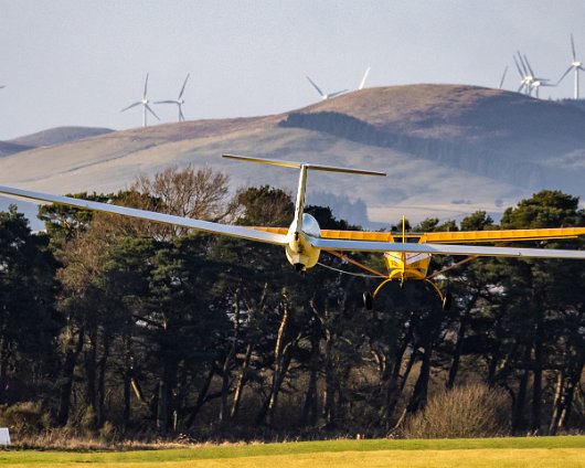 Gliders-Portmoak-G-CLXH-11