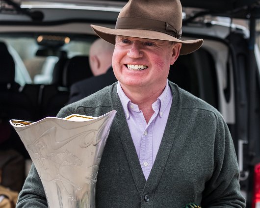 2017-04-09-One-For-Arthur-Grand-National-Winner-01