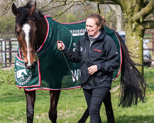 2017-04-09-One-For-Arthur-Grand-National-Winner-021