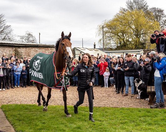 2023-Corach-Rambler-Grand-National-Winner-13