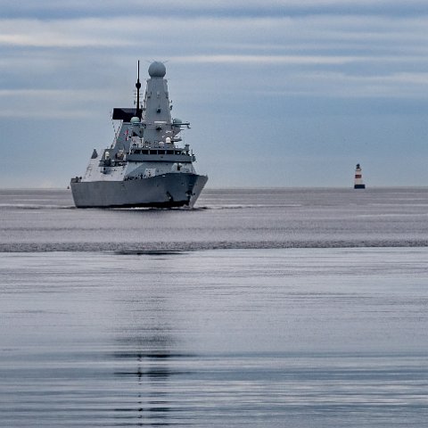 HMS-Defender-2