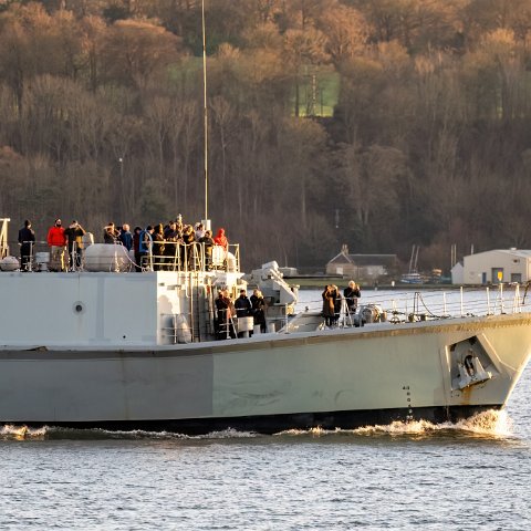 HMS-Penzance-8