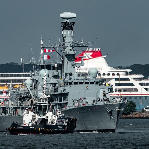 HMS-Somerset-10