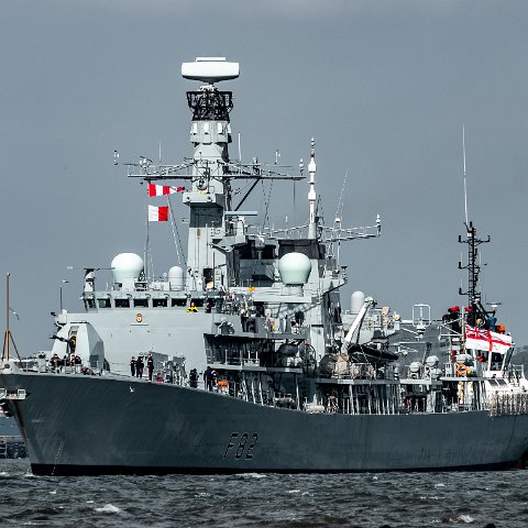 HMS-Somerset-14