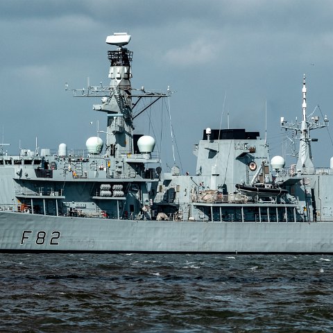 HMS-Somerset-17