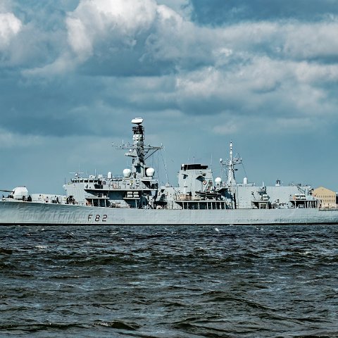 HMS-Somerset-19