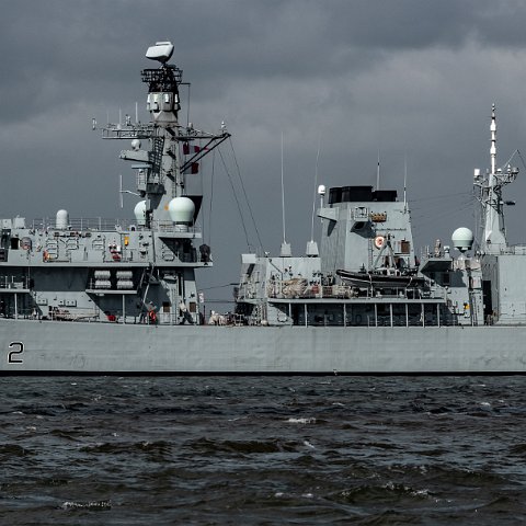 HMS-Somerset-20