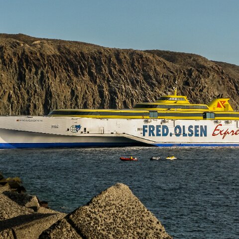 Tenerife-Fred-Olsen-Benchijigua-Express-2