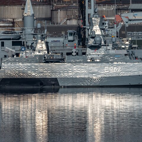 FGS-German-Corvette-Erfurt-F262-1