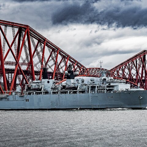HMS-Albion-9