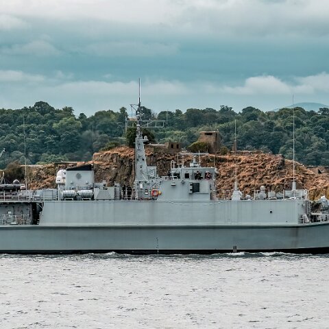 HMS-Grimsby-12