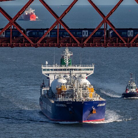 JS-INEOS-Intrepid-12