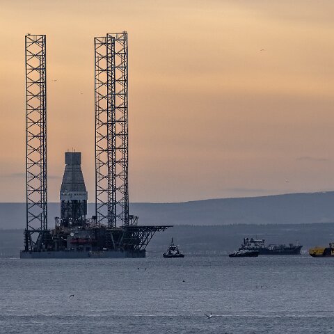 6-2024-04-10-VALARIS-Under-Tow-1