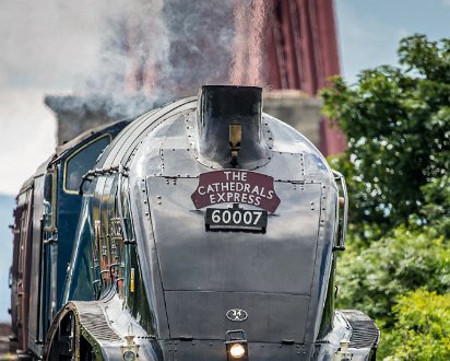 Sir-Nigel-Gresley-On-Forth-Bridge-2015-3